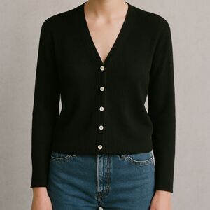 Hillard & Hanson Black Button Down Cardigan Sweater Medium Made in Hong Kong